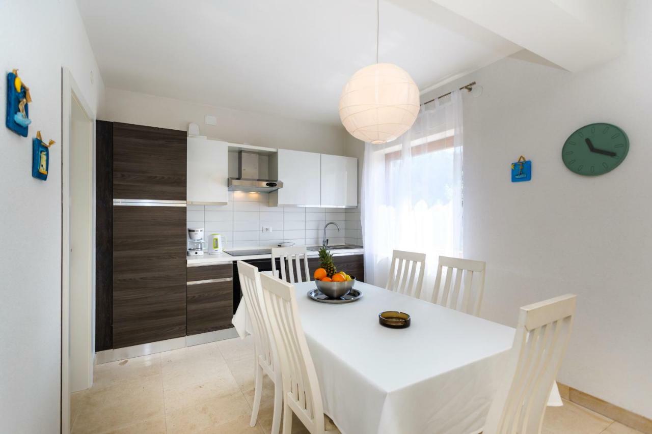 Apartman Jezevac Krk Town Extérieur photo